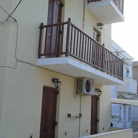 Ifigenia شقة