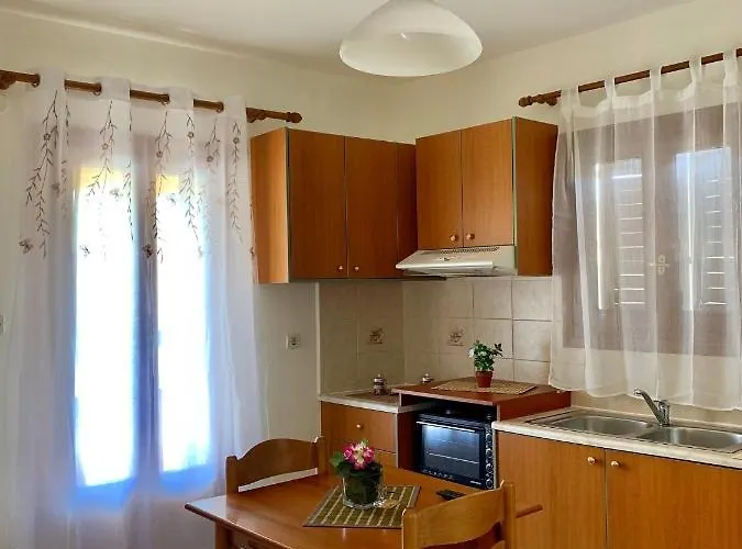 Ifigenia Apartment *